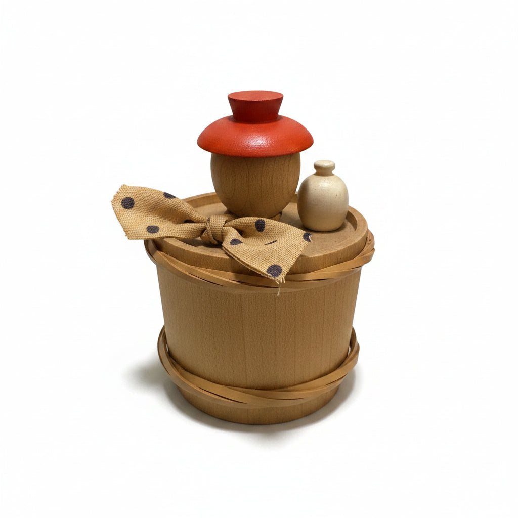 Vintage Set of 2 Japanese Kokeshi Dolls – Sake Barrel & Traveler